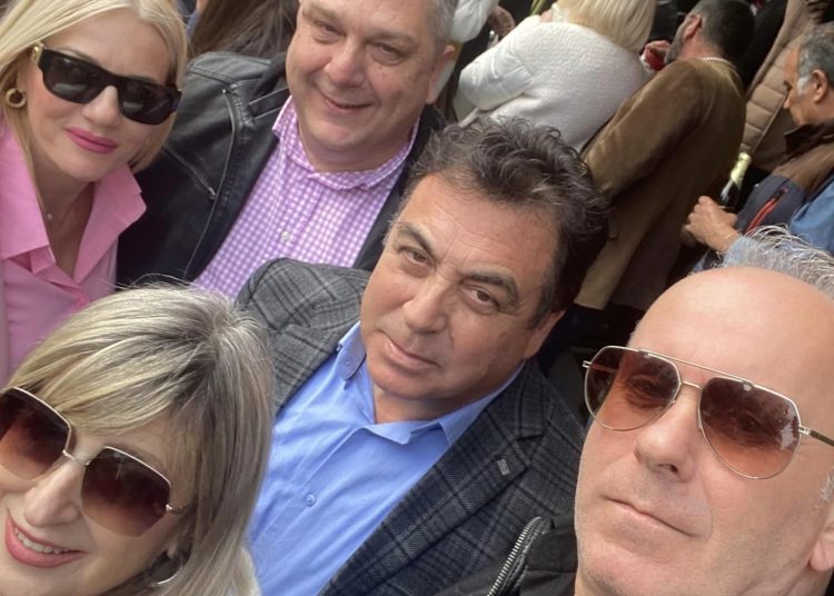 ΚΑΡΝΑΒΑΛΙ ΠΥΡΓΟΥ 2024: Παρόντες ο πρώην Δήμαρχος Τάκης Αντωνακόπουλος και πρώην Αντιδήμαρχοι