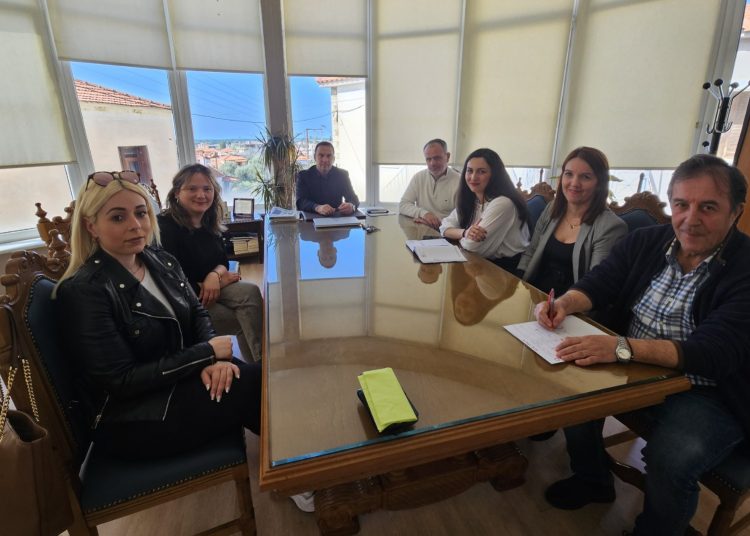 Ο Δήμος Ζαχάρως δίπλα στους εθισμένους πολίτες-Τι συζητήθηκε με το ΚΕΘΕΑ