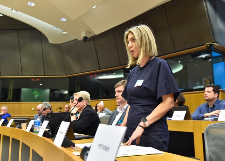 Αίτημα Καρυστιανού στη Βουλή για άρση ασυλίας Καραμανλή-Σπίρτζη