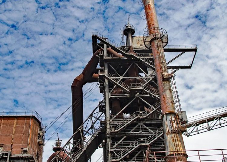 Ελλάδα: Καταρρέει η βιομηχανία: Έκλεισαν 10 εργοστάσια από 2019 έως 2024