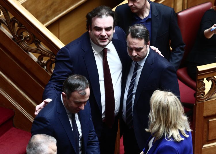 Βουλή: Πέρασε ο νόμος για ιδιωτικά πανεπιστήμια