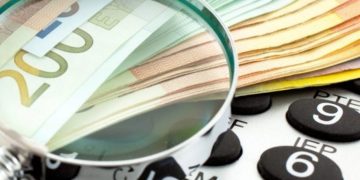 Επιχειρήσεις: Φοροδιαφυγή με φυλάκιση 20 ετών μέχρι και στον λογιστή