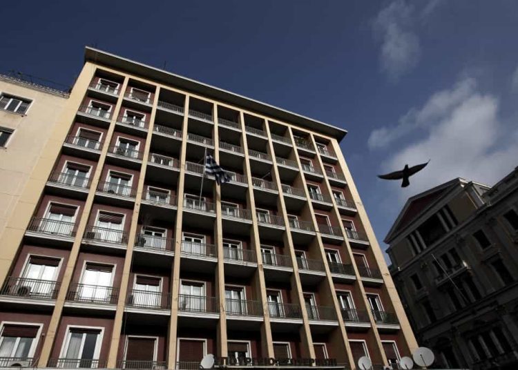 ΥΠΕΣ: Τελεσίγραφο σε ΟΤΑ για υποβολή αναλυτικής κατάστασης ληξιπρόθεσμων υποχρεώσεων