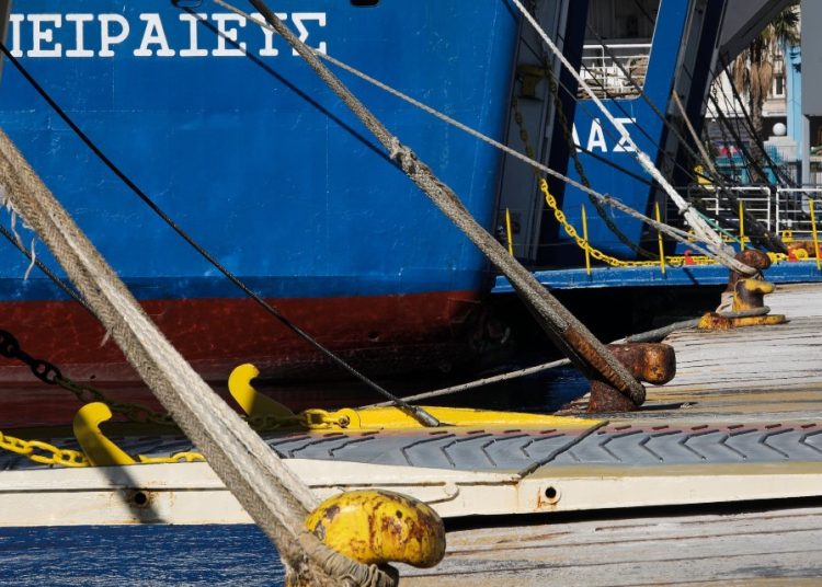 Χωρίς δρομολόγια πλοίων την Πρωτομαγιά