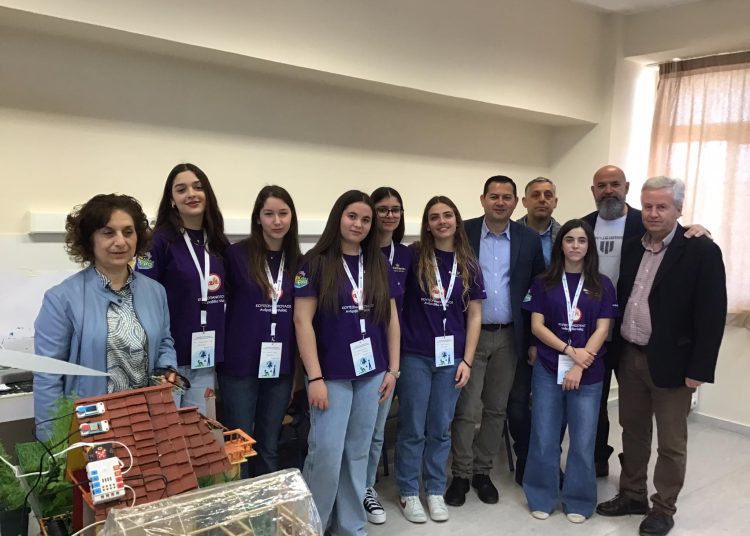 Γυμνάσιο Λεχαινών: Κέρδισε πρώτη θέση σε διαγωνισμό ρομποτικής