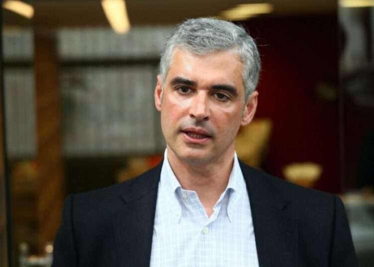 Ο Άρης Σπηλιωτόπουλος στο επιτελείο του Στέφανου Κασσελάκη