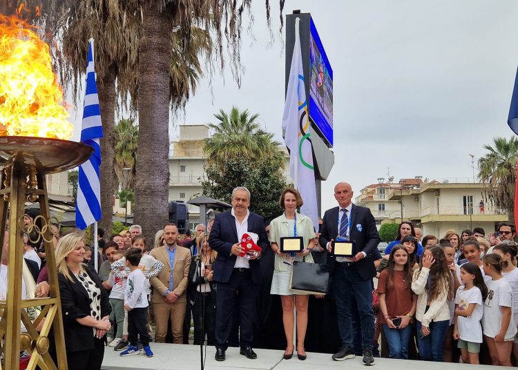 O Δήμος Πηνειού υποδέχθηκε την Ολυμπιακή Φλόγα