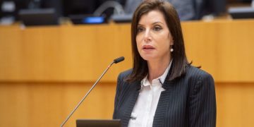 Σκάνδαλο Ασημακοπούλου: 2,8 εκατομμύρια ευρώ διεκδικούν οι απόδημοι