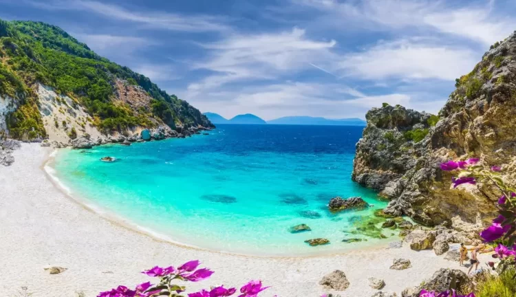 Tουρισμός για όλους: Εδώ θα δείτε τα αποτελέσματα, ξεκίνησαν τα sms