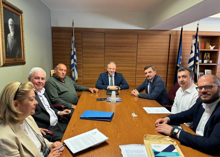 Συνάντηση Ομάδα Παραγωγών Αμαλιάδας με Υφυπουργό Αγροτικής Ανάπτυξης