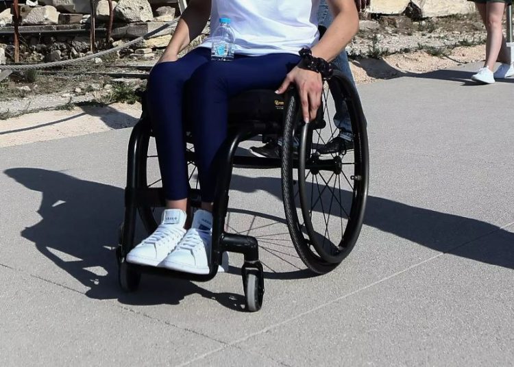 ΄΄Προσωπικός Βοηθός για ΑμεΑ΄΄-Μισθός έως και 1.200 ευρώ