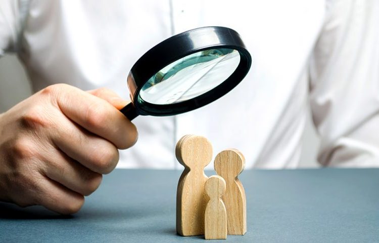 Εφιάλτης το δημογραφικό-Φέρνει σύνταξη στα 73 και κόψιμο συντάξεων 30%