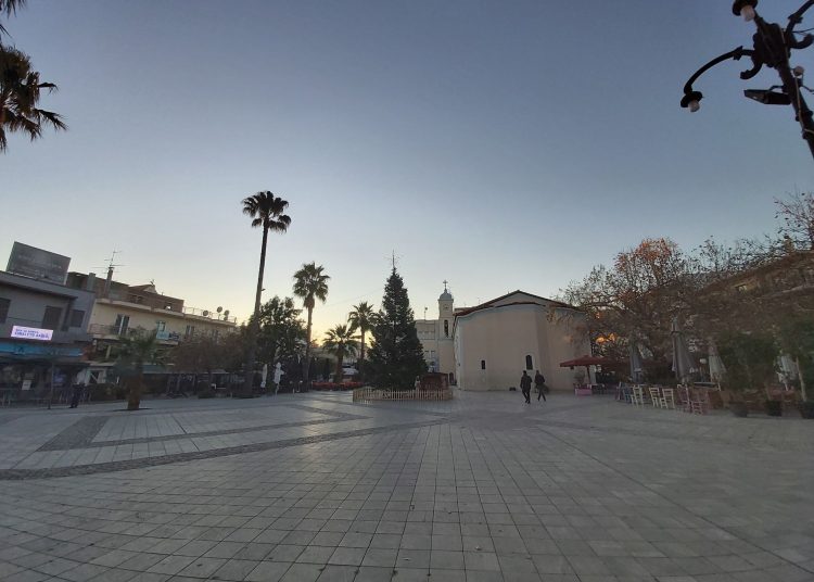 Αμαλιάδα: Η πλατεία Αγ. Αθανασίου κι άλλοι δημόσιοι χώροι δηλώθηκαν από την …Εκκλησία στο Κτηματολόγιο