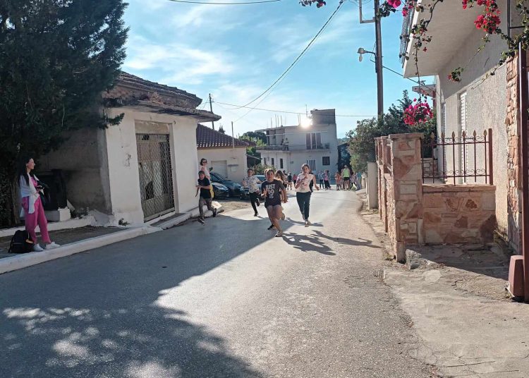 «Το έθιμο της κουλούρας αναβίωσε στο χωριό Αυγείο Ήλιδας