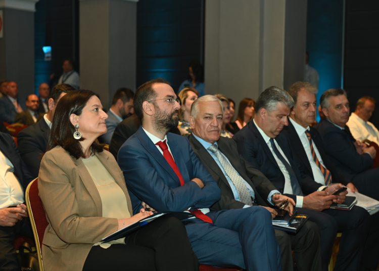 Πάτρα: Οσα έγιναν στην Ένωση Περιφερειών Ελλάδας-Τι είπε ο Ν. Φαρμάκης