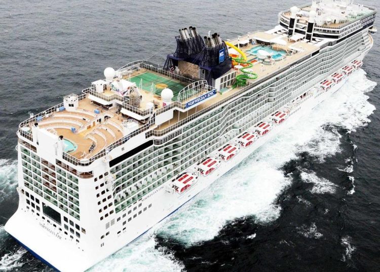 Κρουαζιερόπλοιο ακυρώνει Κέρκυρα και έρχεται Κατάκολο με 13 αφίξεις