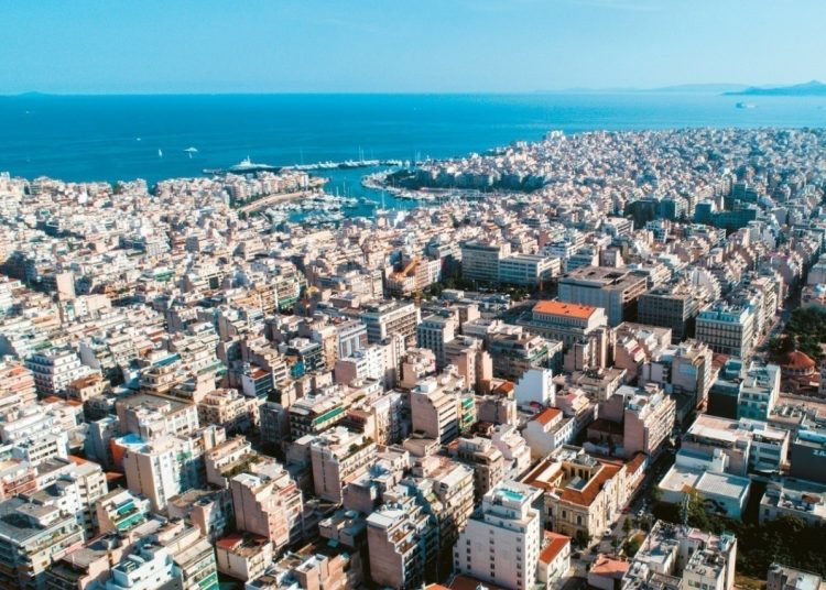 Καταπατημένα: Εξαγορά… και στα χωράφια με εκπτώσεις έως 80%