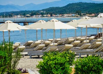 Παραλίες: Καθυστερήσεις καταγγέλλουν οι επιχειρηματίες-Πότε η παράταση