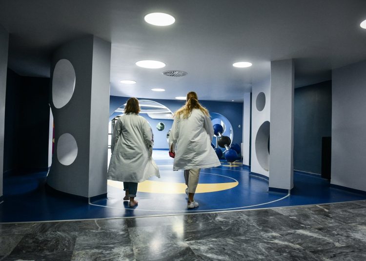 Noσοκομεία Παίδων: 3.000 παιδιά στην αναμονή για χειρουργεία