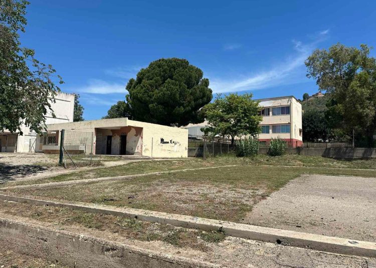 Δήμος Ολυμπίας: Καθάρισε τις αυλές σχολείων