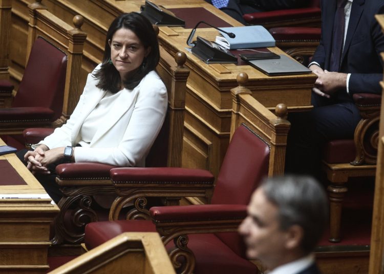 Σκάνδαλο Ασημακοπούλου: Βροχή τα πρόστιμα-Έκθετη η κυβέρνηση