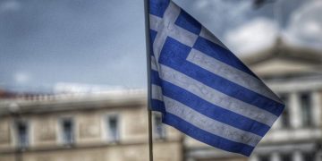 Ελληνική οικονομία: Τα 4+1 «αγκάθια» στο δρόμο προς τις ευρωεκλογές