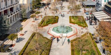 Προς Δημοτική Αρχή Πύργου: Με όραμα και μέλλον ή καπετάνιοι ενός σαπιοκάραβου που το καταπίνει το κύμα;;;