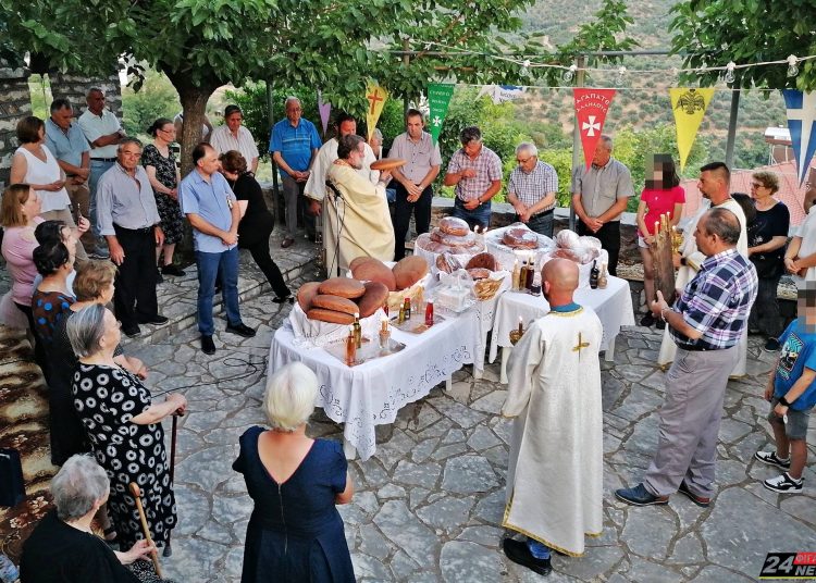 ΝΕΑ ΦΙΓΑΛΕΙΑ: Με λαμπρότητα και περιφορά εικόνας η εορτή του Αγίου Πνεύματος