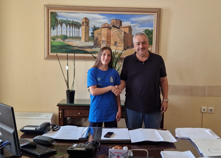 Από το Βαρθολομιό η χρυσή αθλήτρια Αγγελική Σδούγα στην πυγμαχία