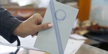 Δημοσκόπηση GPO: Διπλάσια τα ποσοστά Τσίπρα έναντι Κασσελάκη στους ψηφοφόρους ΣΥΡΙΖΑ για την «Ενωμένη Κεντροαριστερά»