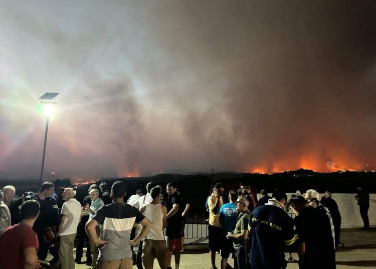 Hλεία: Ξεκινά καταγραφή ζημιών από τις φωτιές η Περιφέρεια