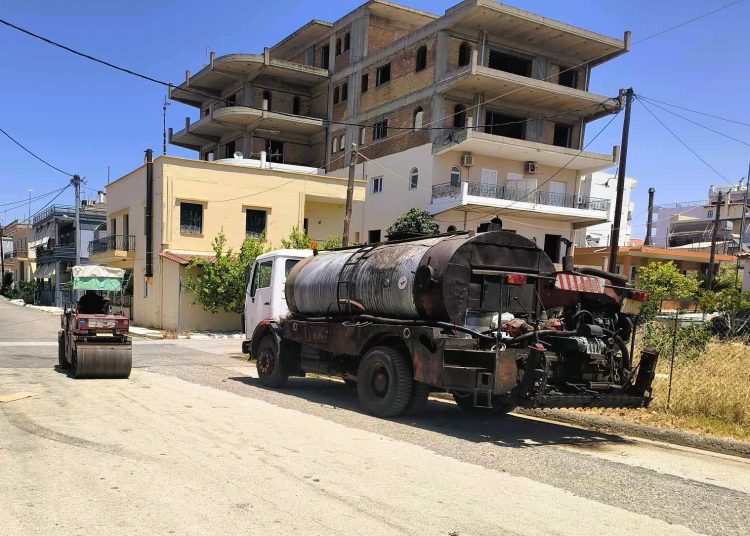 Δήμος Ήλιδας: Ξεκίνησε το έργο αποκατάστασης στους δρόμους