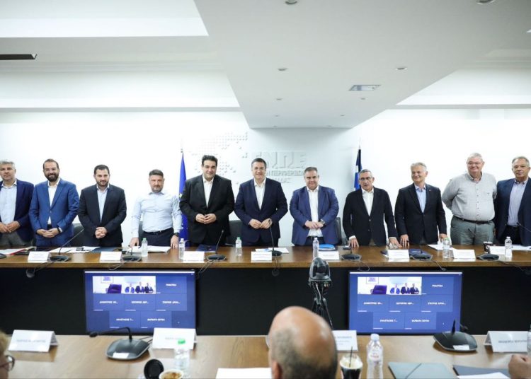 Ν. Φαρμάκης: Εκλέχτηκε Αντιπρόεδρος της Ένωσης Περιφερειών Ελλάδας