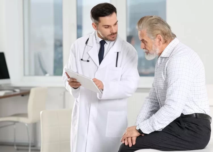 Ο σπάνιος καρκίνος που θα σημειώσει αλματώδη αύξηση 77% έως το 2050 – Στο στόχαστρο οι άνω των 50 ετών