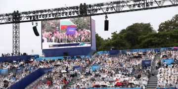 «Κράξιμο» στο Twitter για την Τελετή Έναρξης των Ολυμπιακών Αγώνων: «Σεξοπανηγύρι της… συμφοράς, παρακμή, απογοήτευση»