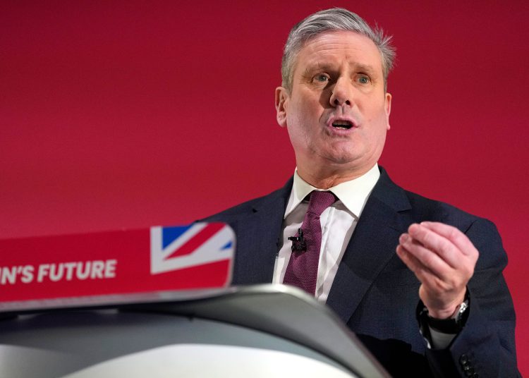 Εκλογές στη Βρετανία: Συντριπτική νίκη των Εργατικών – Ιστορικό χαμηλό για τους Συντηρητικούς