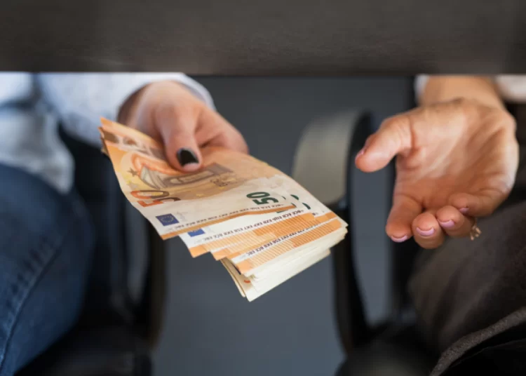 Η επίθεση σε 47χρονο με σφυρί, η εγκληματική δράση υπαλλήλων της ΕΤΑΔ και οι εκδηλώσεις «φάντασμα» 400.000 ευρώ