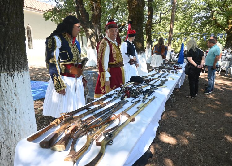 ΠΟΥΣΙ: Με τη δέουσα λαμπρότητα ο εορτασμός της 203 ης επετείου της μάχης για την άλωση του Λάλα