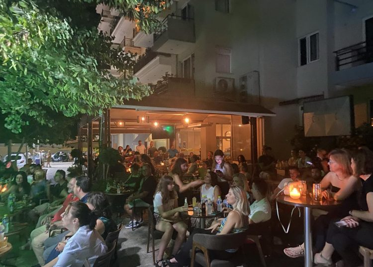 Πύργος: Όμορφο μουσικό ταξίδι από το «Λαϊκό Δίφωνο» στην εκδήλωση της Περιφέρειας