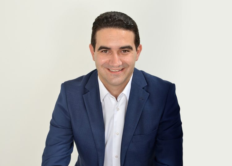 Μ. Κατρίνης: “Αδιανόητη κάθε υπόνοια συζήτησης με τον κ.Μητσοτάκη – Είμαι ο μόνος που μιλάει για μεγάλη παράταξη”