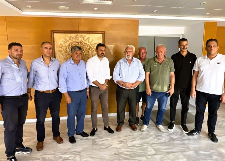 Σε θετικό κλίμα η συνάντηση Νικολακόπουλου-Χριστοδουλόπουλου