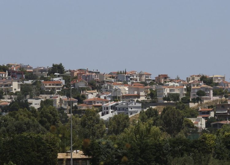 Καταπατημένα ακίνητα: Πληρώνεις για να τα νομιμοποιήσεις-Τι αλλαγές έρχονται