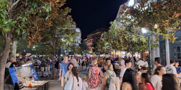 Πύργος: Με επιτυχία η “Λευκή Νύχτα” – Πλήθος κόσμου (φωτο)