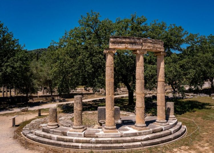 Ηλεία: Αντιδρούν Φαρμάκης, Κοροβέσης, Παναγιωτόπουλος, Καννής για την προσβολή στην Ολυμπία από την ΔΟΕ