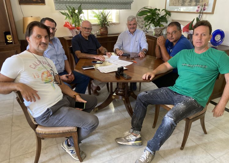 Υπεγράφη η σύμβαση για τον αγροτικό δρόμο που συνδέει το Κολίρι με το Λάνθι