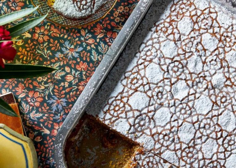 Φανουρόπιτα: Η ιστορία της και 4 συνταγές