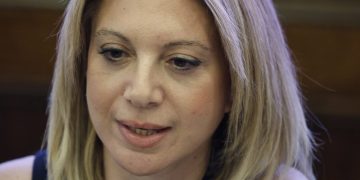 Τέμπη: Απασφάλισε η Μαρία Καρυστιανού – «Τους έχουμε στριμώξει για τα καλά»