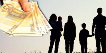 Παροχές: Εξομοιώνονται οι τρίτεκνοι με τους πολύτεκνους