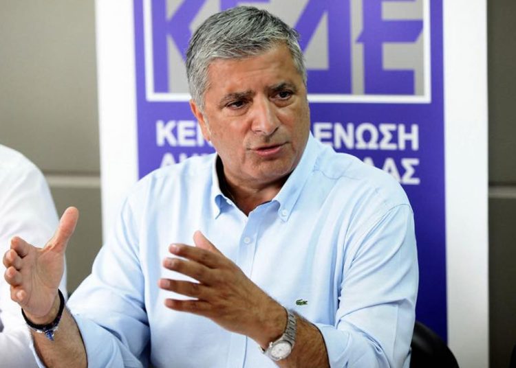 Πατέρας με δίδυμα θα γίνει ο Γ. Πατούλης-Ποια είναι η 33χρονη σύντροφός του