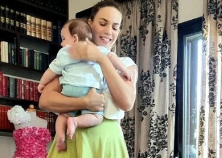 Κατερίνα Στικούδη: Βάφτισε τον γιό της